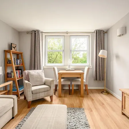 Castle View Hideaway Apartment Edinburgh Exterior photo